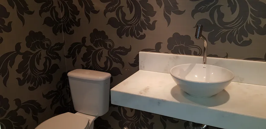 41539f9bb26b6e3f3e5a63f077c07069